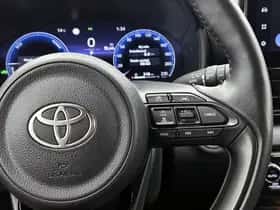 Toyota Yaris (2024) thumbnail 11