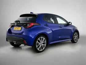 Toyota Yaris (2024) thumbnail 3
