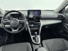 Toyota Yaris_Cross (2022) thumbnail 4
