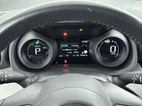 Toyota Yaris_Cross (2022) thumbnail 5