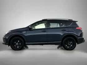 Toyota RAV4 (2018) thumbnail 3