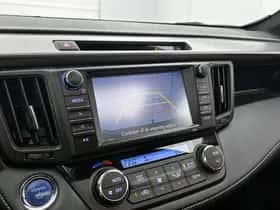 Toyota RAV4 (2018) thumbnail 9