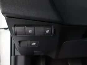 Toyota Corolla_Cross (2025) thumbnail 12