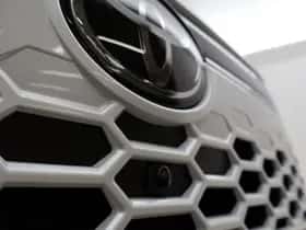 Toyota Corolla_Cross (2025) thumbnail 17