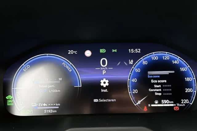 Toyota RAV4 (2025) thumbnail 5