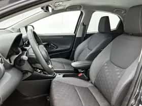 Toyota Yaris (2025) thumbnail 15