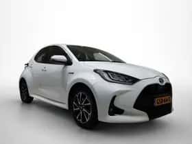 Toyota Yaris (2020) thumbnail 3