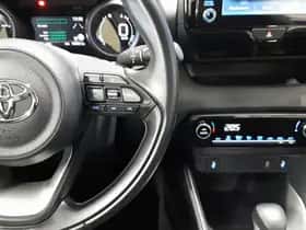 Toyota Yaris (2020) thumbnail 24