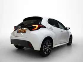 Toyota Yaris (2020) thumbnail 5