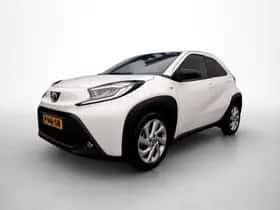 Toyota Aygo (2022) thumbnail 1