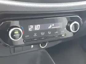 Toyota Aygo (2022) thumbnail 24