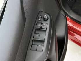 Toyota Yaris (2023) thumbnail 22
