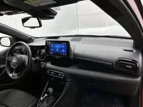Toyota Yaris (2023) thumbnail 6