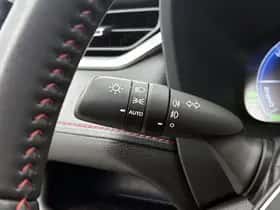 Toyota RAV4 (2024) thumbnail 30