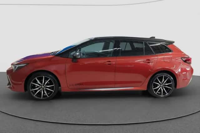 Toyota Corolla_Touring_Sports (2025) thumbnail 3