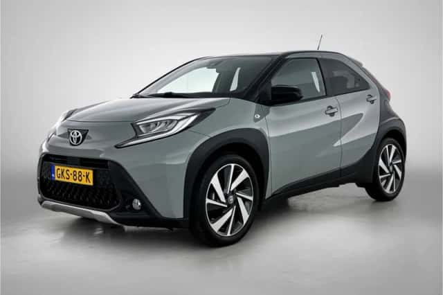 Toyota Aygo (2024) thumbnail 1