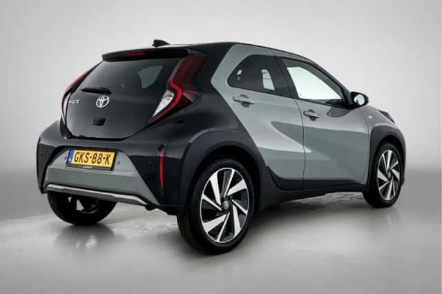 Toyota Aygo (2024) thumbnail 2