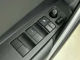 Toyota Corolla_Cross (2024) thumbnail 20