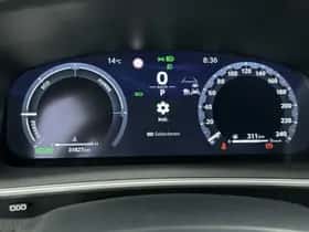 Toyota Corolla_Cross (2024) thumbnail 5