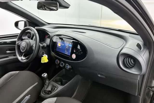 Toyota Aygo (2025) thumbnail 6