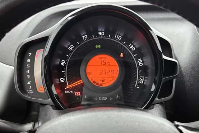 Toyota Aygo (2020) thumbnail 5