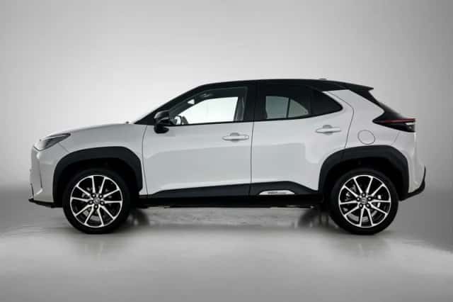 Toyota Yaris_Cross (2025) thumbnail 3