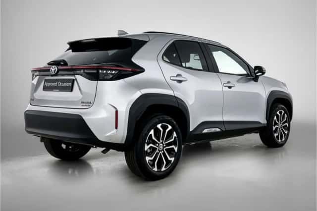Toyota Yaris_Cross (2024) thumbnail 2