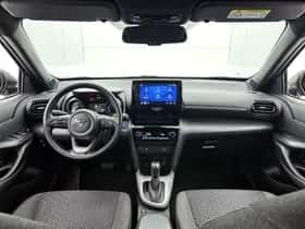 Toyota Yaris_Cross (2024) thumbnail 4