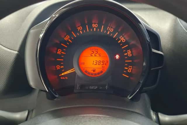 Toyota Aygo (2021) thumbnail 5