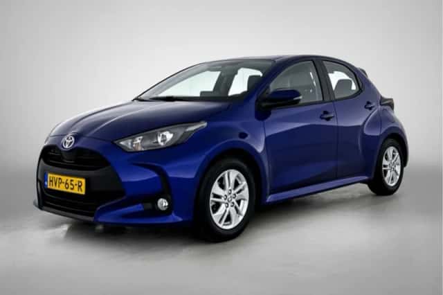 Toyota Yaris (2025) thumbnail 1