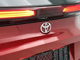 Toyota C-HR (2024) thumbnail 19