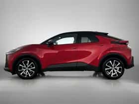 Toyota C-HR (2024) thumbnail 3