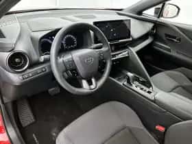 Toyota C-HR (2024) thumbnail 36