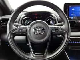 Toyota Yaris (2022) thumbnail 17