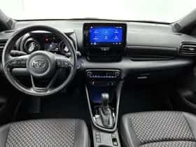 Toyota Yaris (2022) thumbnail 4