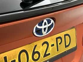 Toyota C-HR (2020) thumbnail 20