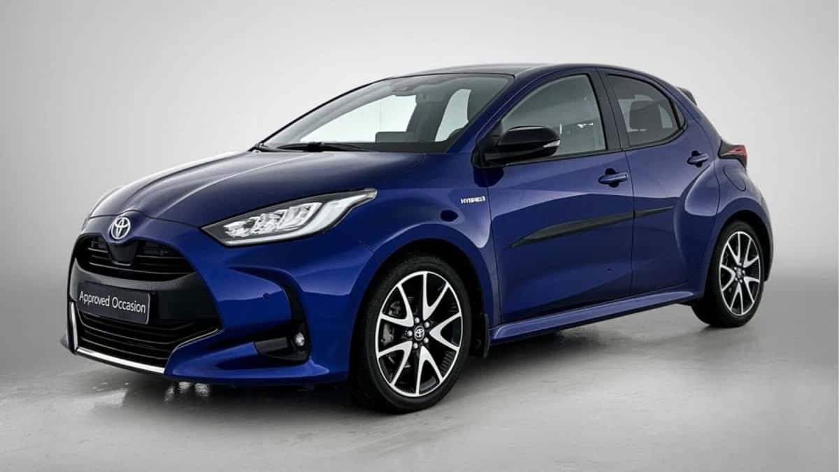 Toyota Yaris (2021) — foto 1