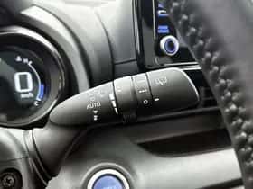 Toyota Yaris (2021) thumbnail 30