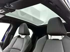 Toyota Yaris (2021) thumbnail 4