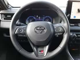 Toyota RAV4 (2025) thumbnail 17