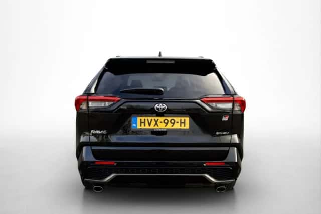 Toyota RAV4 (2025) thumbnail 6