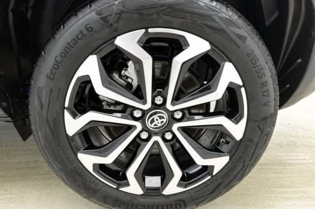 Toyota Yaris_Cross (2025) thumbnail 3