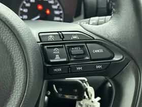 Toyota Yaris (2024) thumbnail 14