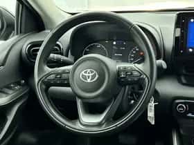 Toyota Yaris (2024) thumbnail 17