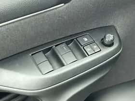 Toyota Yaris (2024) thumbnail 21