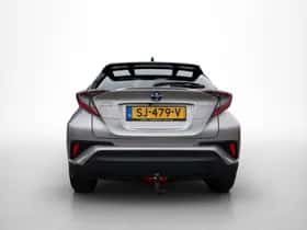 Toyota C-HR (2018) thumbnail 6