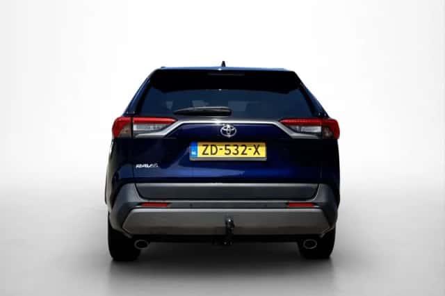 Toyota RAV4 (2019) thumbnail 6