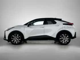 Toyota C-HR (2024) thumbnail 3