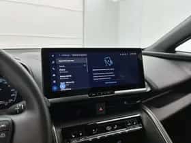 Toyota C-HR (2024) thumbnail 30