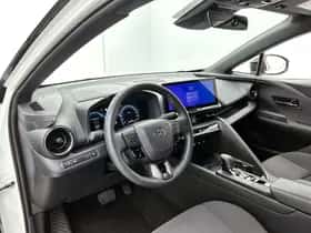 Toyota C-HR (2024) thumbnail 35